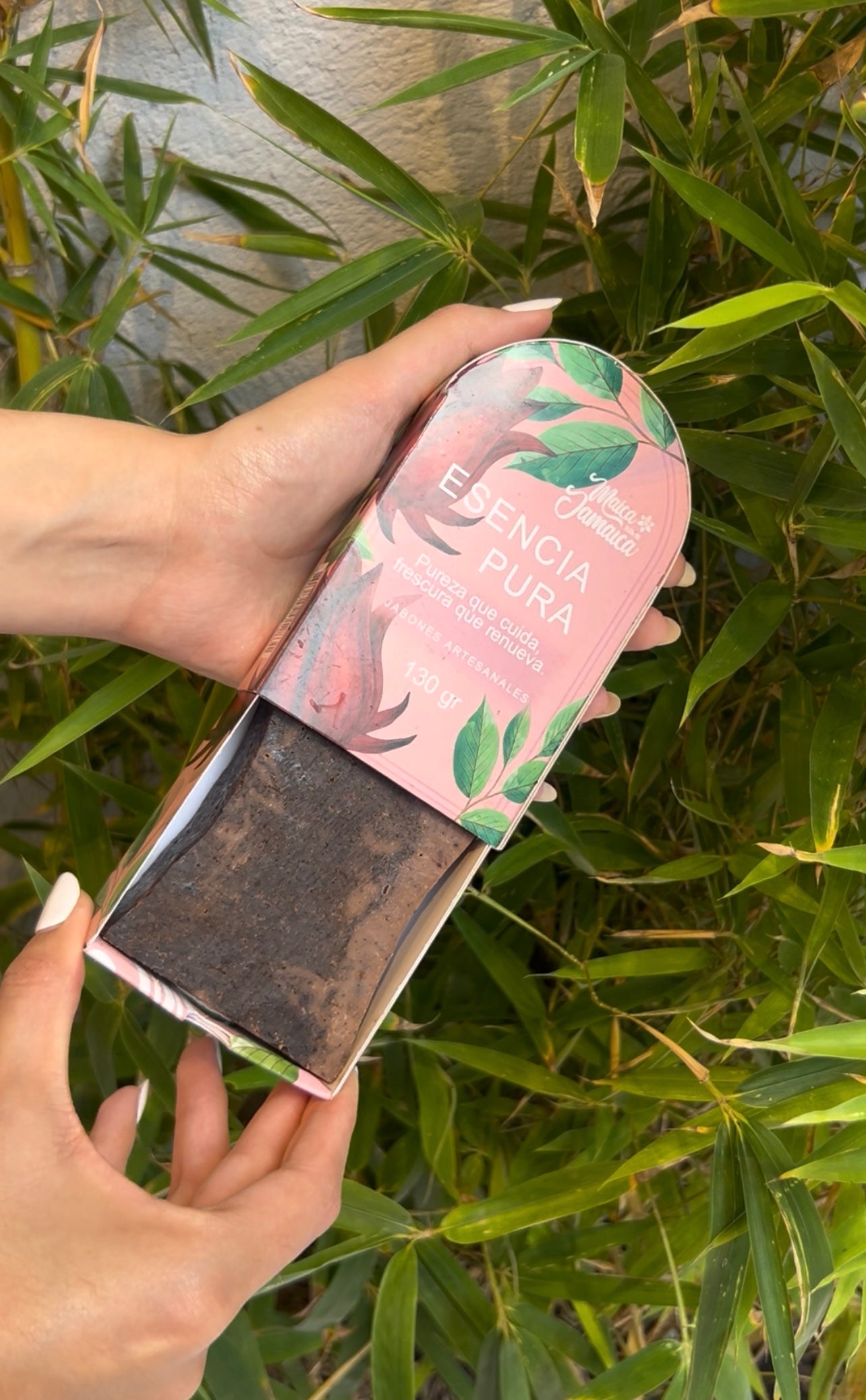 Jabón Facial Esencia Pura Café y Flor de Jamaica